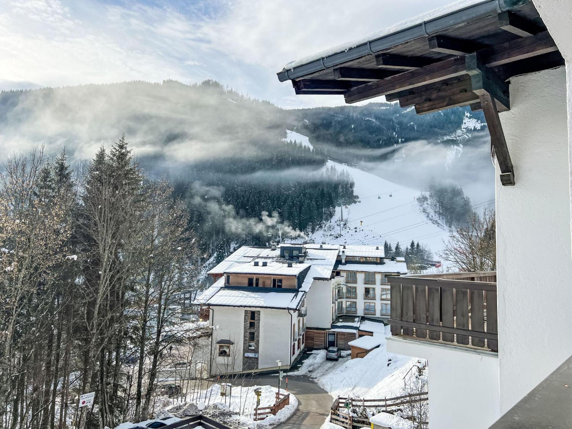 Apartment Sunshine Top 12 By Interhome Zell am See Buitenkant foto